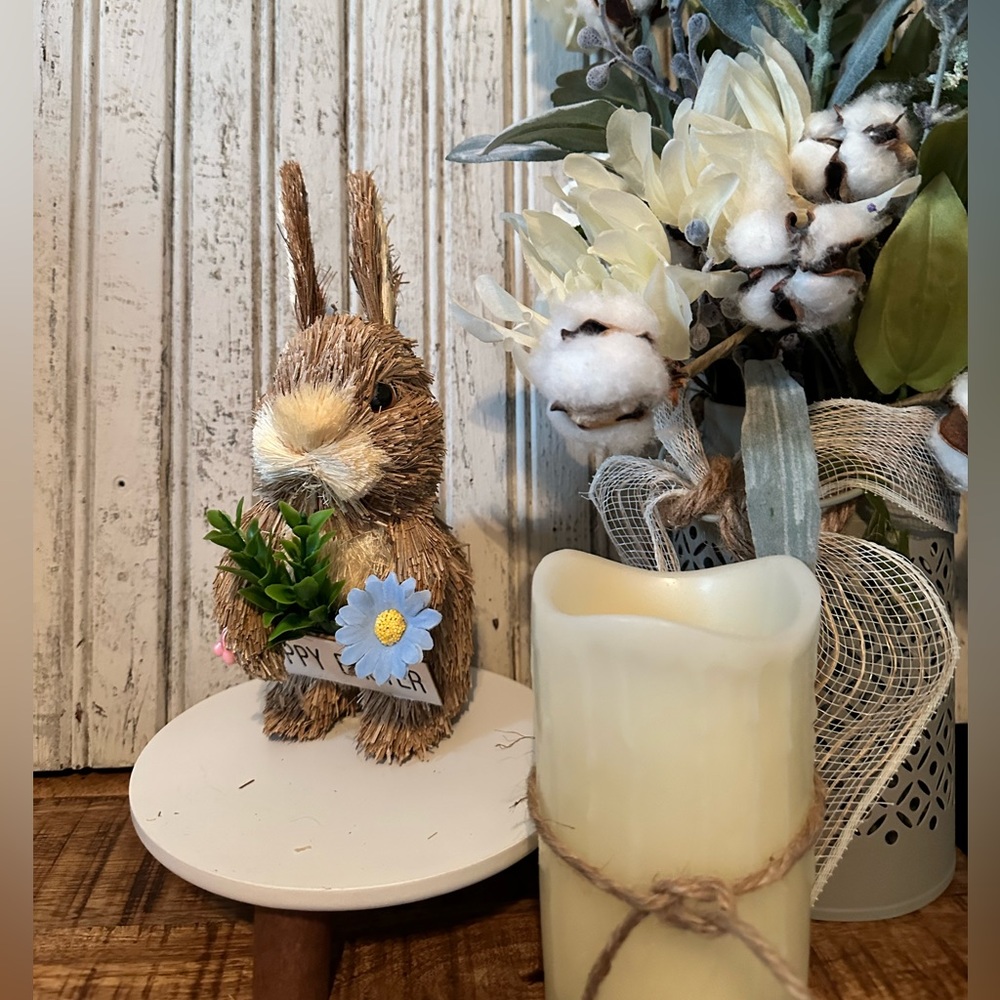 Straw Easter Bunny - 9” H and Super Cute